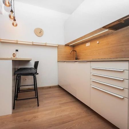 City Center Apartment - Modern & Elegant Bratislava Dış mekan fotoğraf