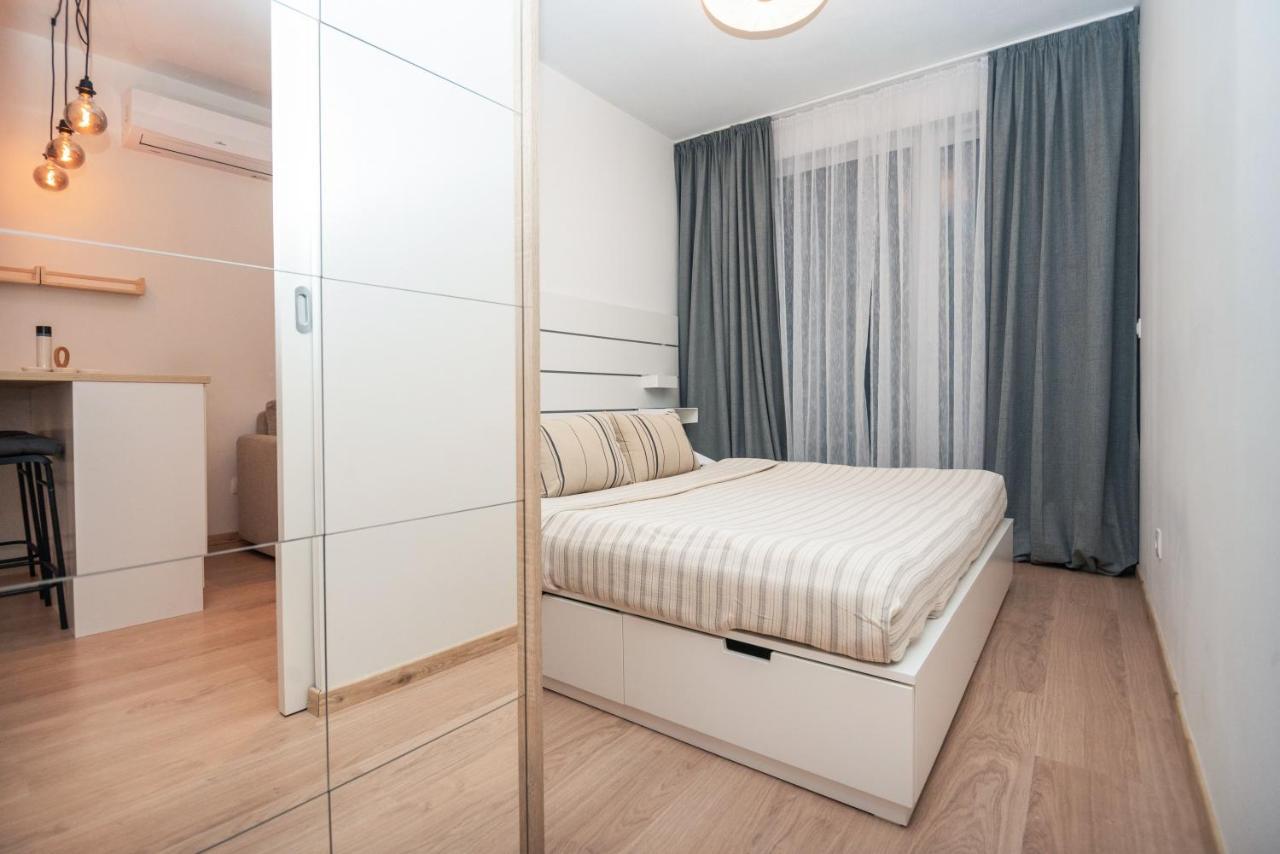 City Center Apartment - Modern & Elegant Bratislava Dış mekan fotoğraf